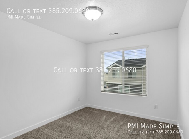 Foto del edificio - Beautiful Saratoga Springs Townhome