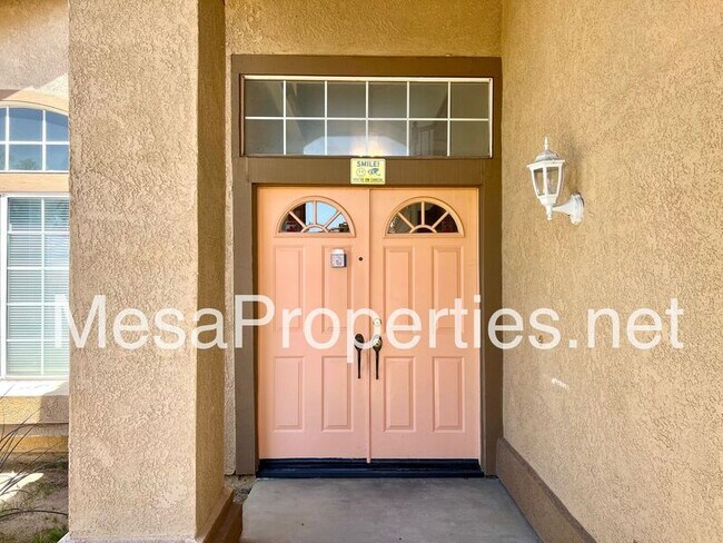 Building Photo - 12914 Tiburon Dr