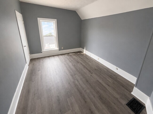 Foto del edificio - 1507 Stark Ave SW