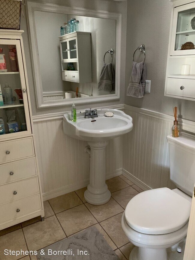 Foto del edificio - 3 br, 2 bath House - 1508 Inyo Avenue-A