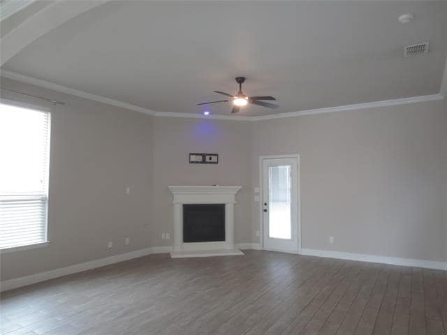 Foto del edificio - 8521 Meadow Sweet Lane