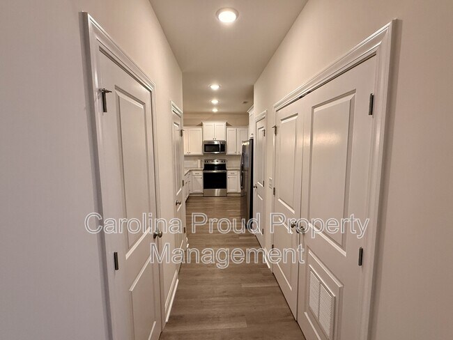 Foto del edificio - 1413 Dorset Dr