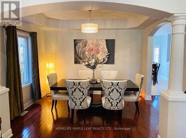 Photo du bâtiment - 92 Edenbrook Hill Dr