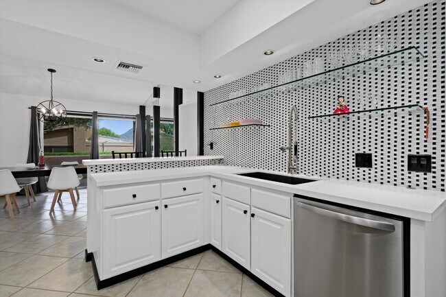 Building Photo - 73476 Dalea Ln
