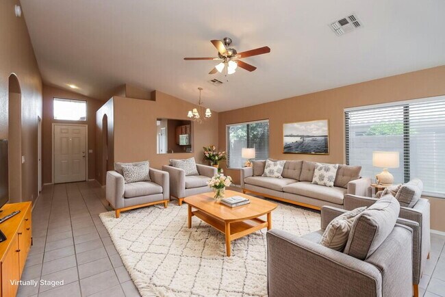 Foto del edificio - 3881 E Wyatt Way