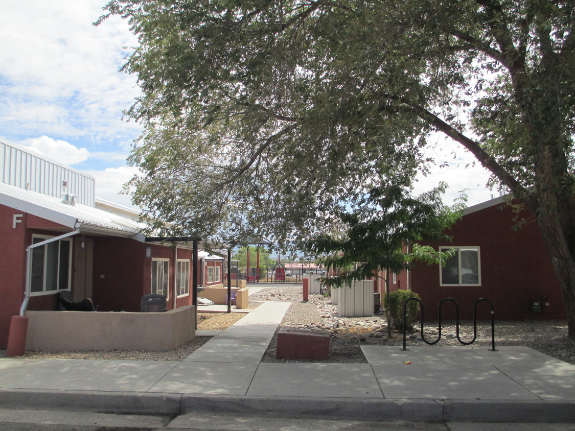 Foto del edificio - Belen Crossing Apartments