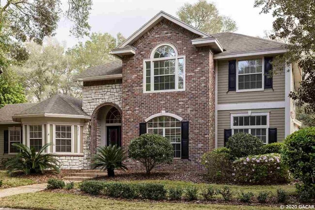 Foto del edificio - 4 bedroom 3 bath home in Katelyn Lane