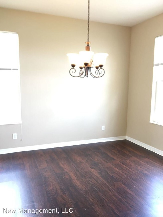 Foto del edificio - 7162 50th Ave Cir E