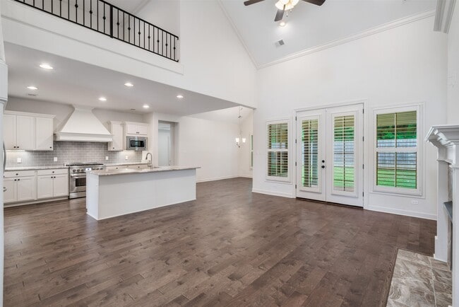 Building Photo - 4713 Emmas Cir W