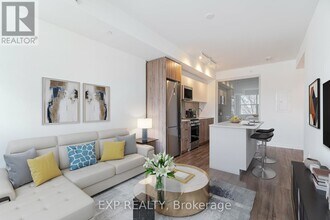 Building Photo - 1787 St Clair Ave W