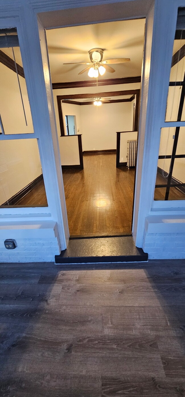 Foto del edificio - 3819 N Drake Ave