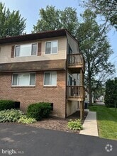 Building Photo - 54 Garfield Ave