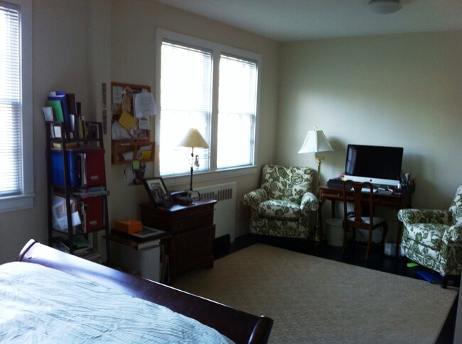 Master Bedroom - 3059 M St NW