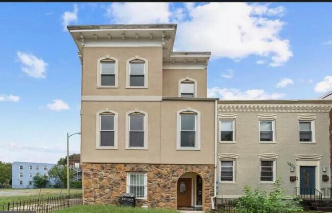 Foto del edificio - 1633 Vermont Ave NW