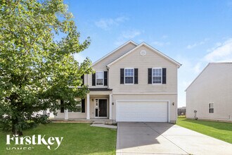 Building Photo - 11627 Sinclair Dr