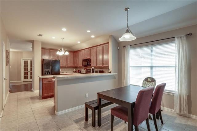 Foto del edificio - 708 Creekside Dr