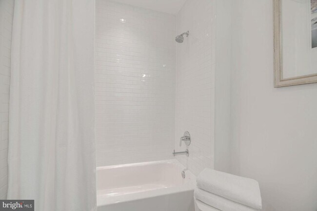 Foto del edificio - 1011 M St NW