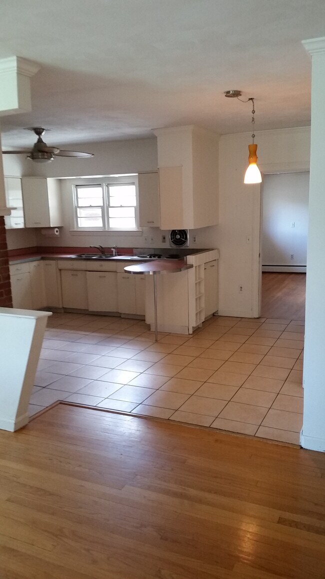 115 Prospect St, Hatfield, MA 01038 House Rental in Hatfield, MA