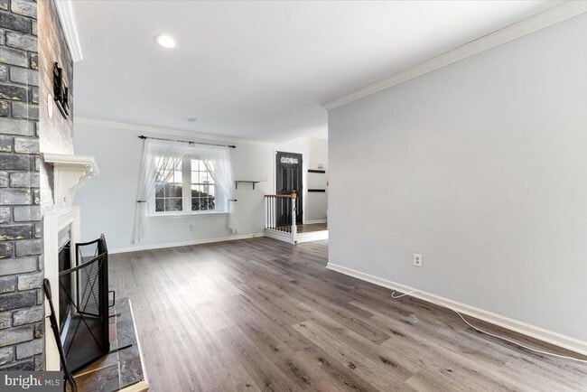 Building Photo - 1006 Asmore Way