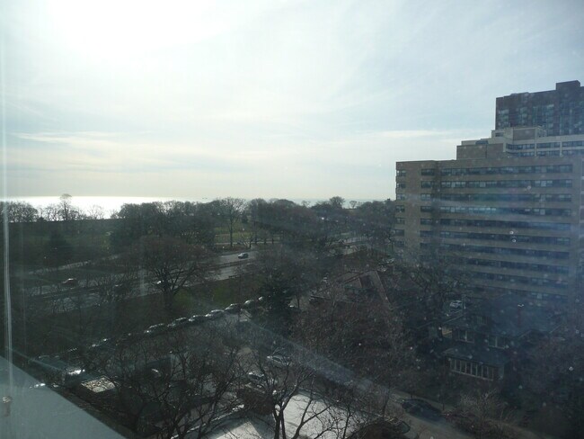 Building Photo - 4250 N Marine Dr