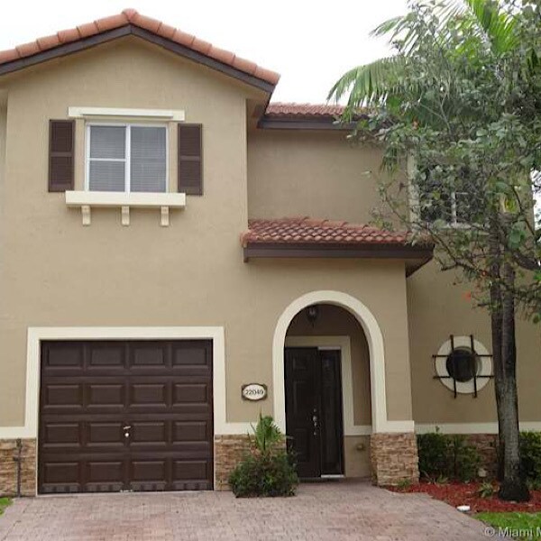 22049 SW 88th Path, Cutler Bay, FL 33190 Townhome Rentals in Cutler