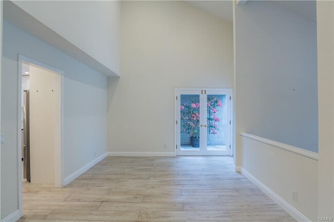 Building Photo - 85 Pinewood