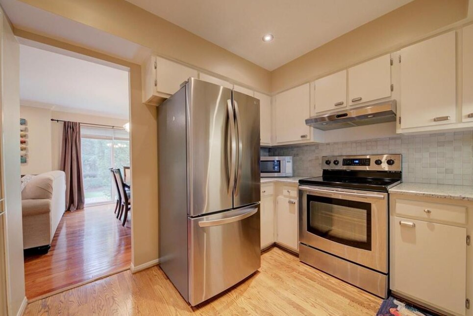 Kitchen - 5206 Richard Run