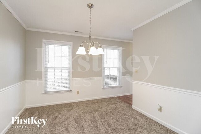 Building Photo - 7137 Avenbury Cir