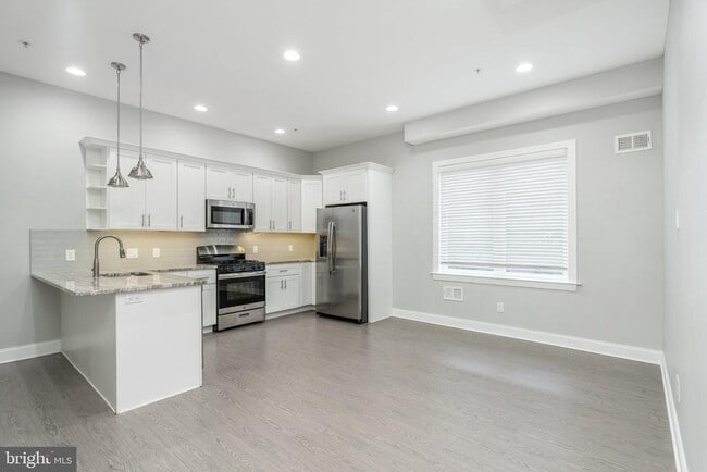 Foto del edificio - 1845 N 6th St