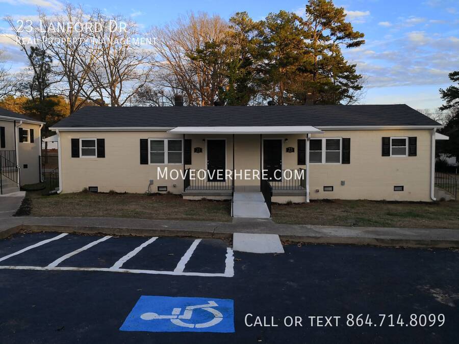 Photo - 23 Lanford Dr-