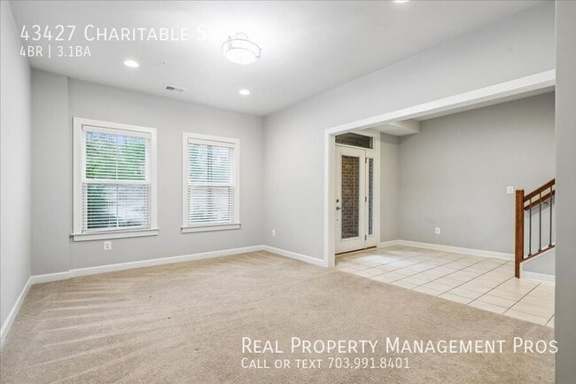 Photo - 43427 Charitable St- Townhome