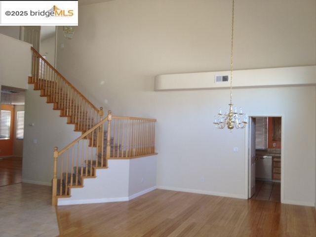 Foto del edificio - 505 Eagleridge Ct