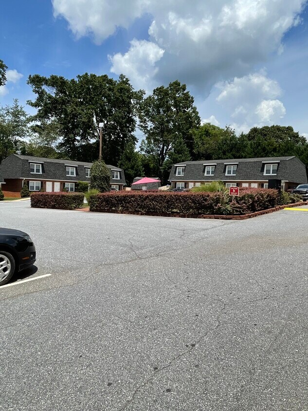 131 Ken Hill Ln, Anderson, SC 29624 Townhome Rentals in Anderson SC