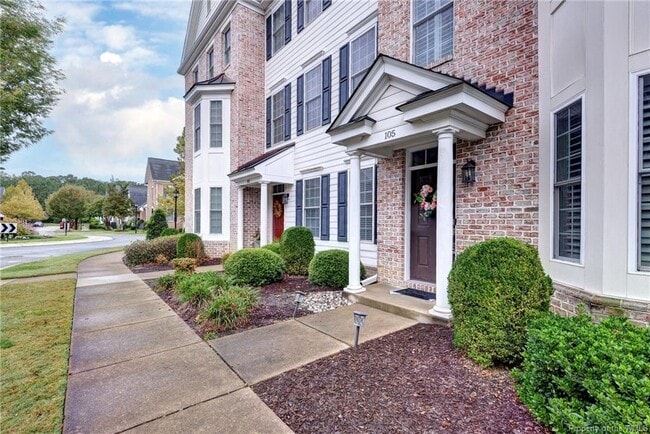 Building Photo - 105 Laydon Way