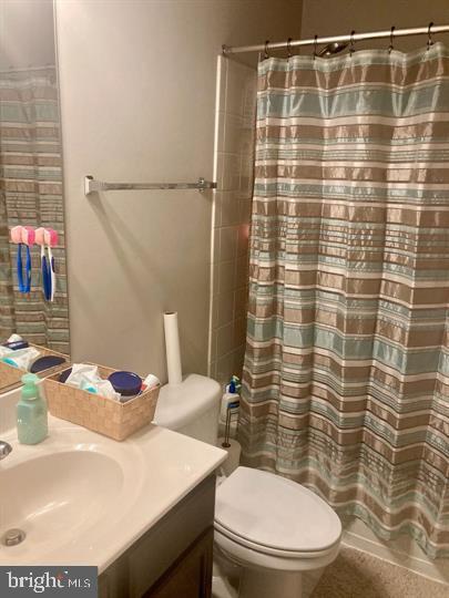 Foto del edificio - 7805 Five Oaks Ct