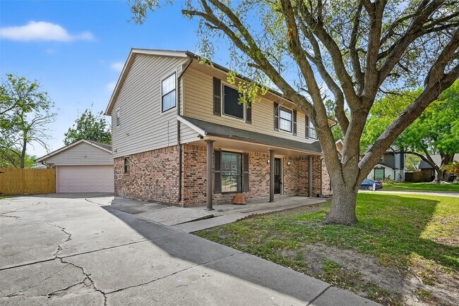 Foto del edificio - 4002 Cedar Ridge Ct