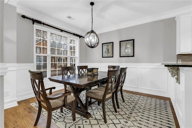 Foto del edificio - 1406 Ferocity Ridge Way NW