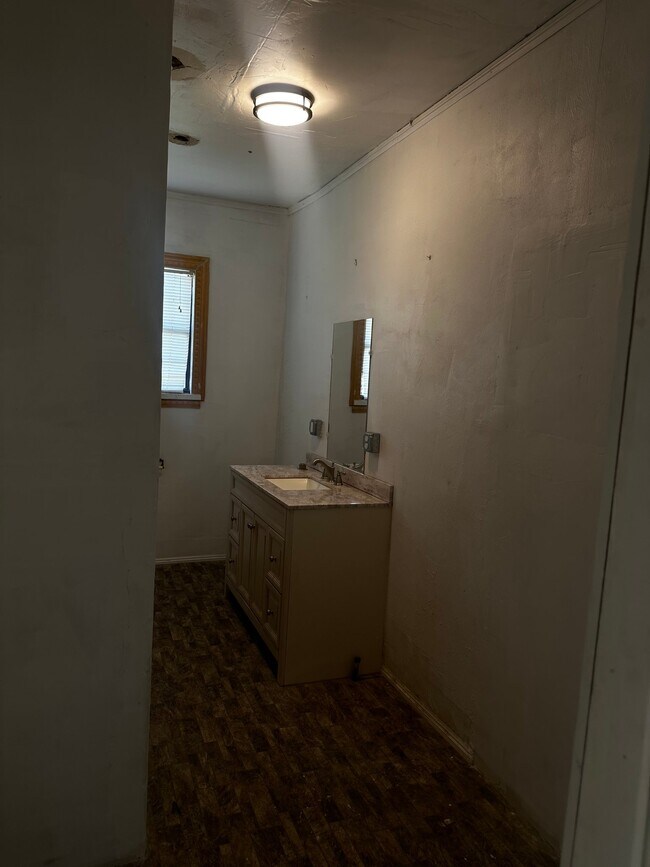 Foto del edificio - 624 N 2nd Ave