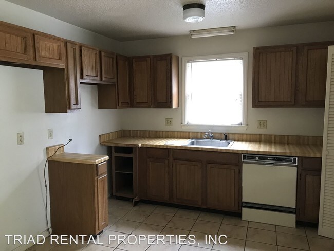 Foto del edificio - 2 br, 1 bath House - 1210 E. FAIRFIELD ROAD