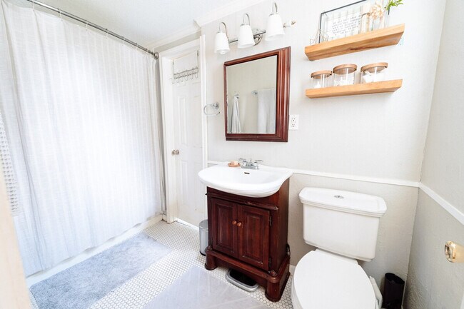 Foto del edificio - 1025 N 34th St