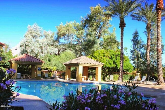 Foto del edificio - Move In Ready! Two Bedrooms - Tuscany Villas