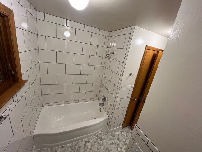 Foto del edificio - 306 Palomino Ln