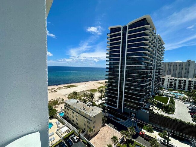 Building Photo - 1012 N Ocean Blvd