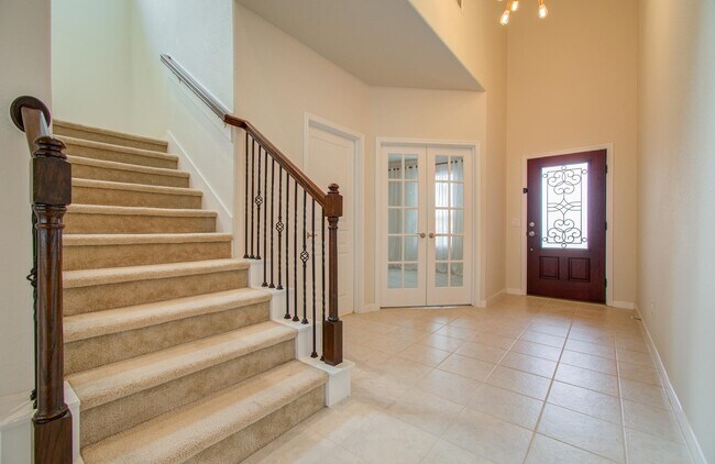 Foto del edificio - 15702 Giant Pine Ln