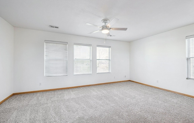 Building Photo - 6810 S 182nd Ct