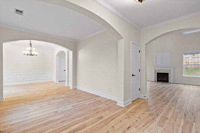 Foto del edificio - 12123 Brooks River Dr