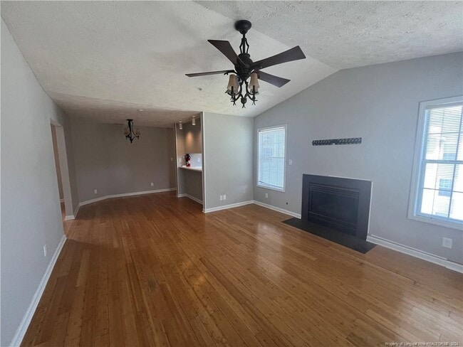 Building Photo - 216 Waterdown Dr