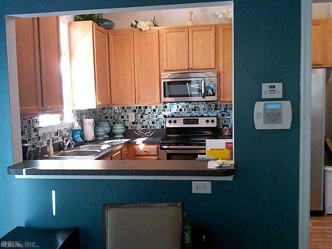 Building Photo - 2 bedroom in Chesapeake VA 23320