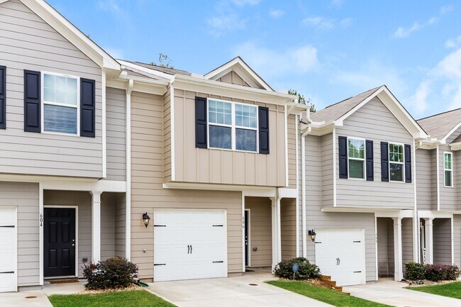 Foto del edificio - 306 Highwood Ln