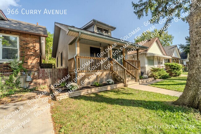 Photo du bâtiment - 3 bedroom 1.5 bathroom house available  immediately